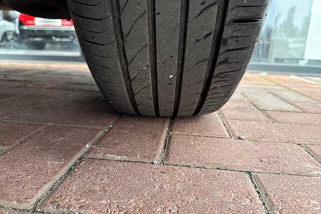 Nissan Qashqai 1.3 DIG-T (140ps) Tekna