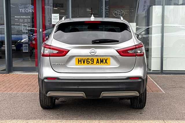 Nissan Qashqai 1.3 DIG-T (140ps) Tekna
