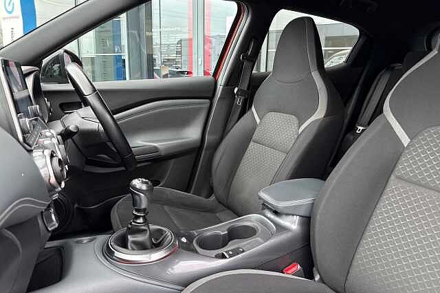 Nissan Juke 1.0 DIG-T (117ps) N-Connecta