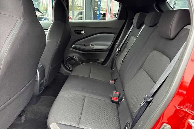 Nissan Juke 1.0 DIG-T (117ps) N-Connecta