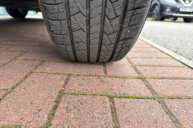 Nissan Juke 1.0 DIG-T (117ps) N-Connecta