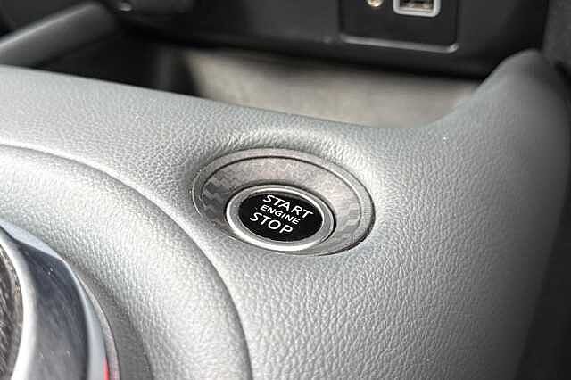 Nissan Juke 1.0 DIG-T (117ps) N-Connecta