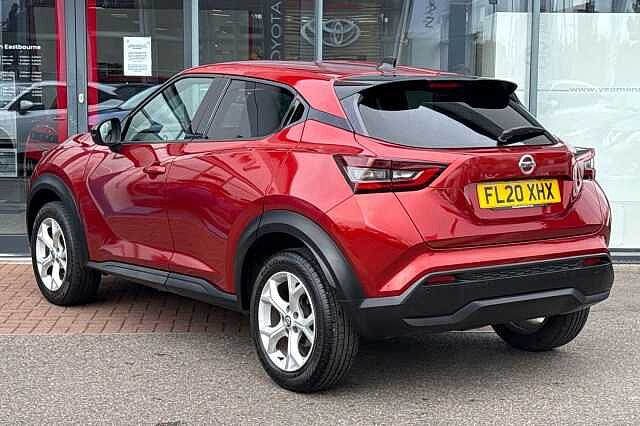 Nissan Juke 1.0 DIG-T (117ps) N-Connecta