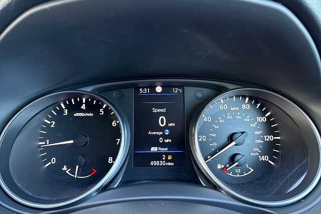 Nissan Qashqai 1.3 DiG-T (140ps) Acenta Premium