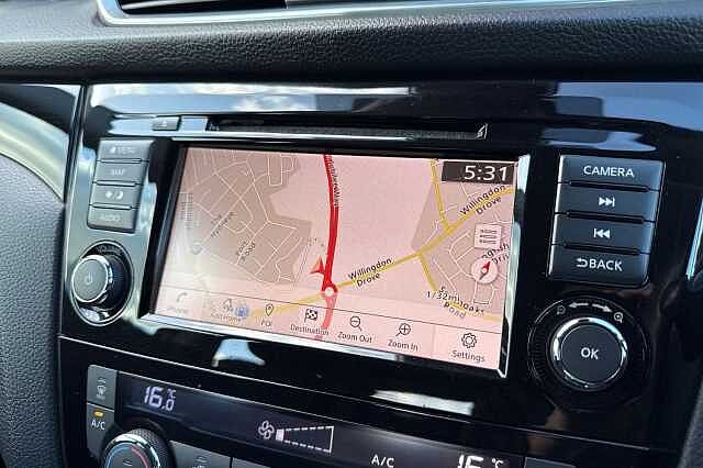 Nissan Qashqai 1.3 DiG-T (140ps) Acenta Premium