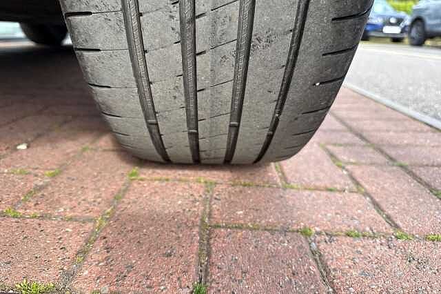 Nissan Juke 1.0 DIG-T (114ps) Kiiro