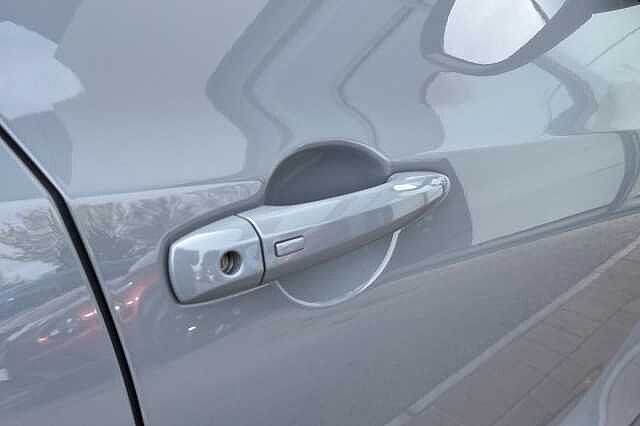 Nissan Juke 1.0 DIG-T (114ps) Kiiro