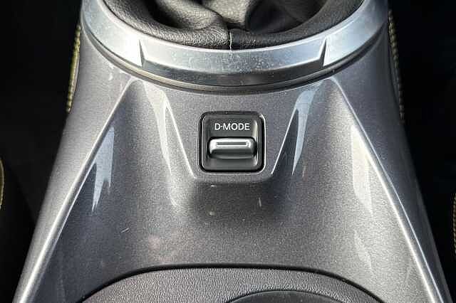 Nissan Juke 1.0 DIG-T (114ps) Kiiro