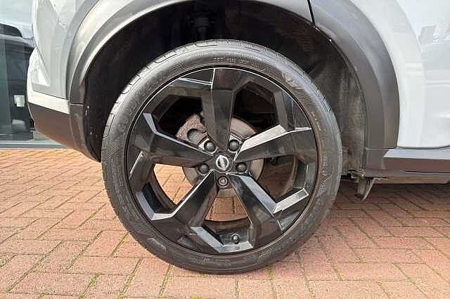 Nissan Juke 1.0 DIG-T (114ps) Kiiro