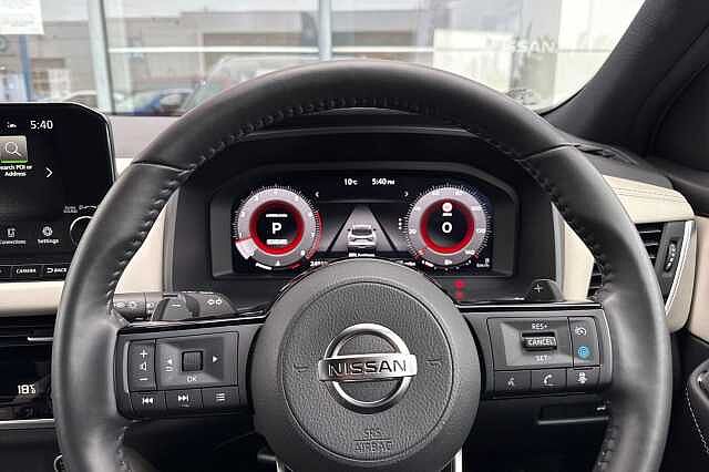 Nissan Qashqai 1.3 DIG-T (158ps) Tekna