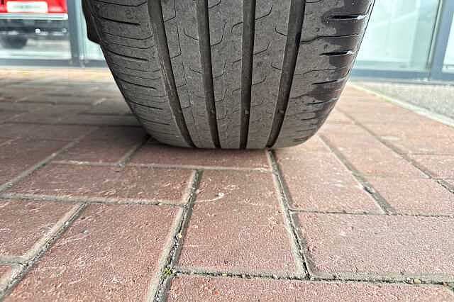 Nissan Qashqai 1.3 DIG-T (158ps) Tekna