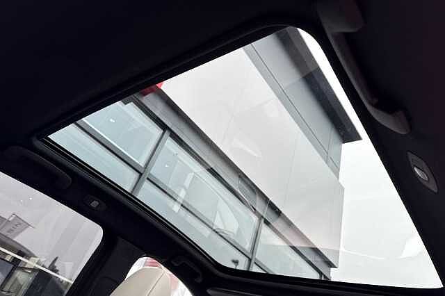 Nissan Qashqai 1.3 DIG-T (158ps) Tekna