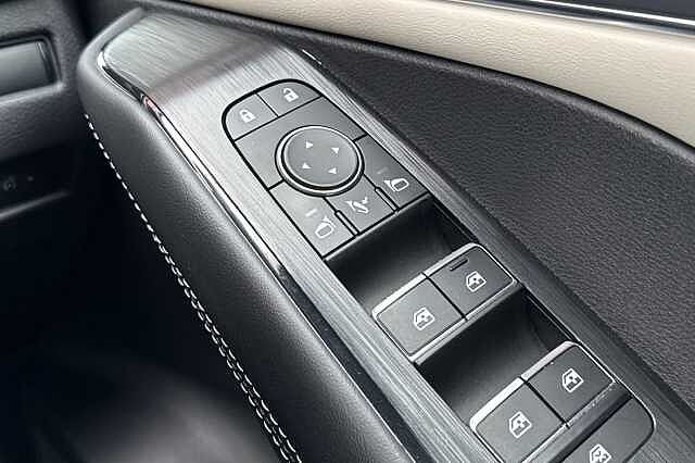 Nissan Qashqai 1.3 DIG-T (158ps) Tekna