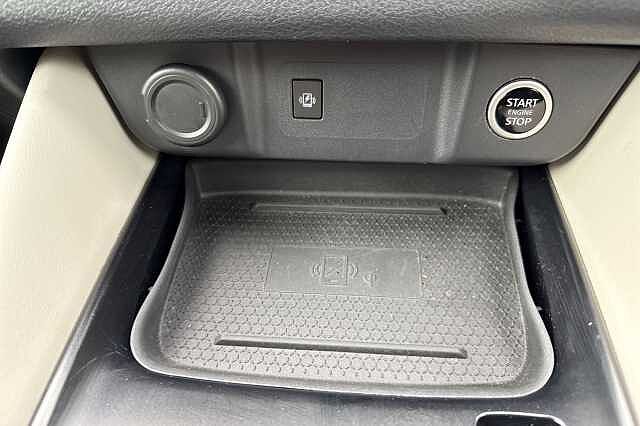 Nissan Qashqai 1.3 DIG-T (158ps) Tekna