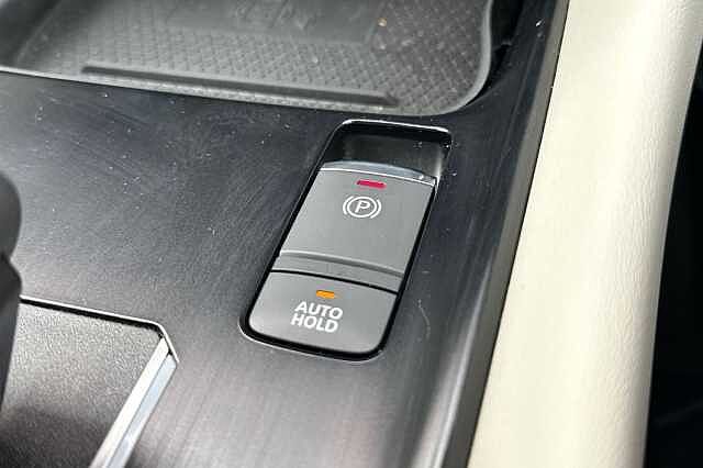 Nissan Qashqai 1.3 DIG-T (158ps) Tekna