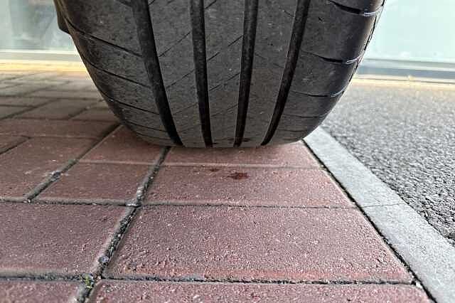 Nissan Qashqai 1.3 DIG-T (140ps) N-Connecta [Glass Roof]