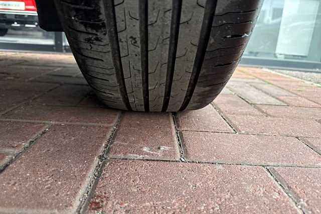 Nissan Qashqai 1.3 DIG-T (140ps) Acenta Premium