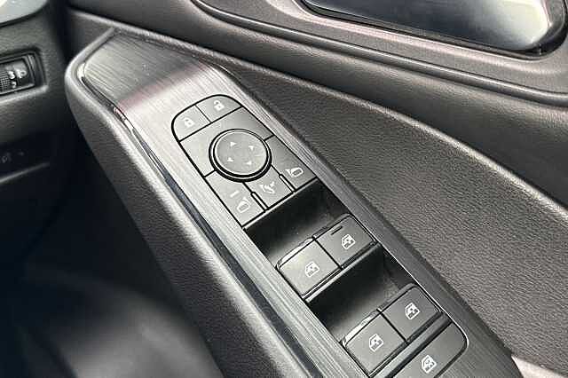 Nissan Qashqai 1.3 DIG-T (140ps) Acenta Premium