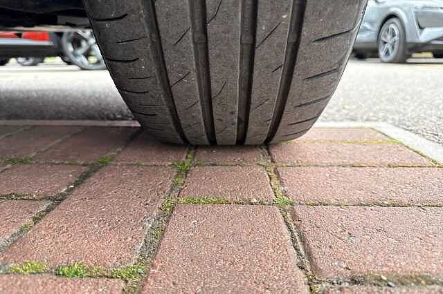 Nissan Qashqai 1.2 DiG-T N-Connecta