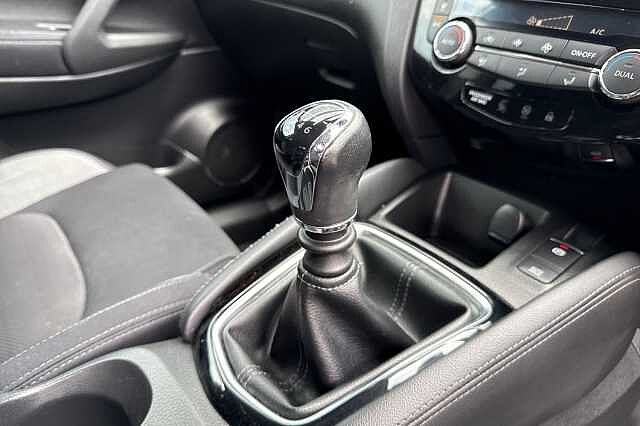 Nissan Qashqai 1.2 DiG-T N-Connecta