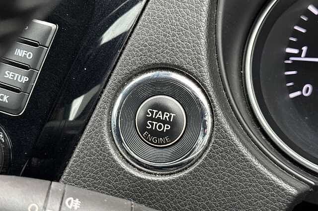 Nissan Qashqai 1.2 DiG-T N-Connecta