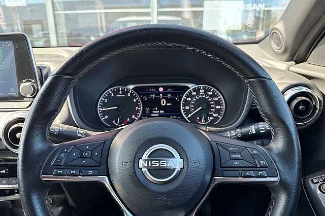 Nissan Juke 1.0 DIG-T (114ps) N-Connecta