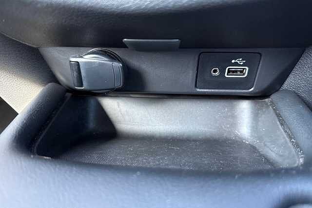 Nissan Juke 1.0 DIG-T (114ps) N-Connecta