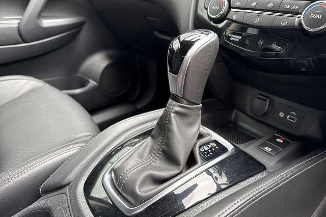 Nissan X-Trail 1.3 DIG-T (160ps) Tekna [7 Seater]