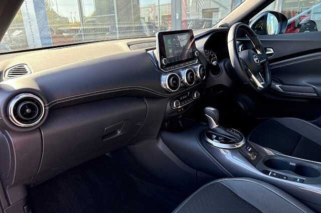 Nissan Juke 1.6 Hybrid (143ps) N-Connecta