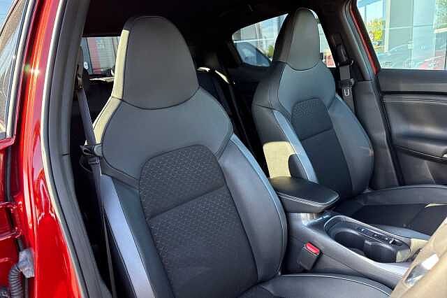 Nissan Juke 1.6 Hybrid (143ps) N-Connecta