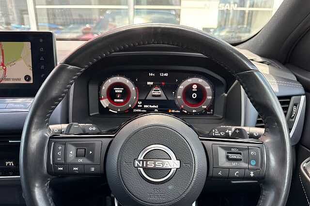 Nissan Qashqai 1.3 DIG-T (158ps) Tekna