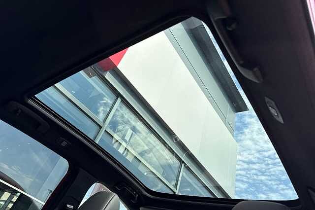 Nissan Qashqai 1.3 DIG-T (158ps) Tekna