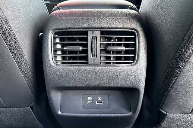 Nissan Qashqai 1.3 DIG-T (158ps) Tekna