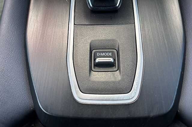 Nissan Qashqai 1.3 DIG-T (158ps) Tekna