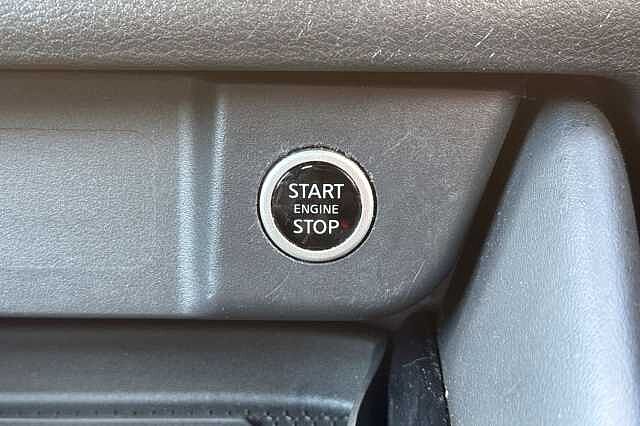 Nissan Qashqai 1.3 DIG-T (158ps) Tekna