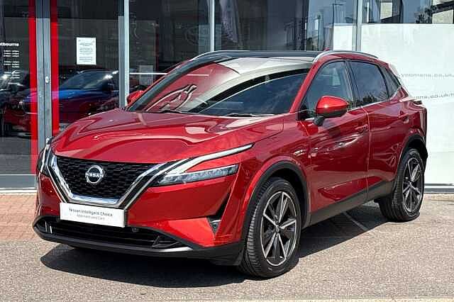 Nissan Qashqai 1.3 DIG-T (158ps) Tekna