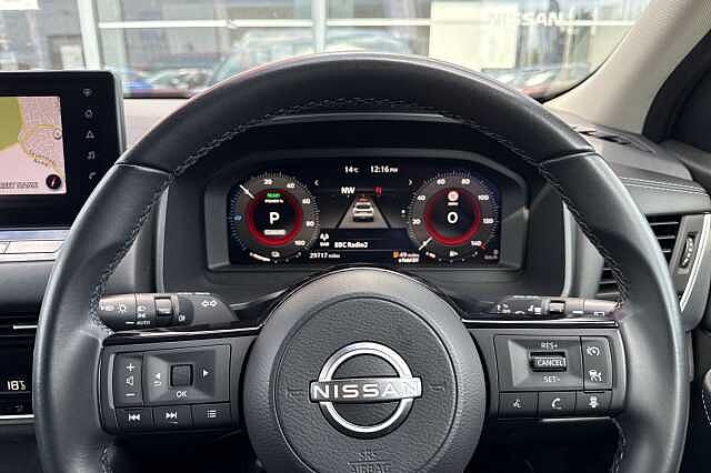 Nissan Qashqai 1.5 e-POWER (190ps) N-Connecta [Glass Roof]