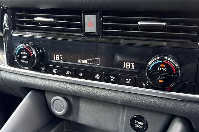 Nissan Qashqai 1.5 e-POWER (190ps) N-Connecta [Glass Roof]