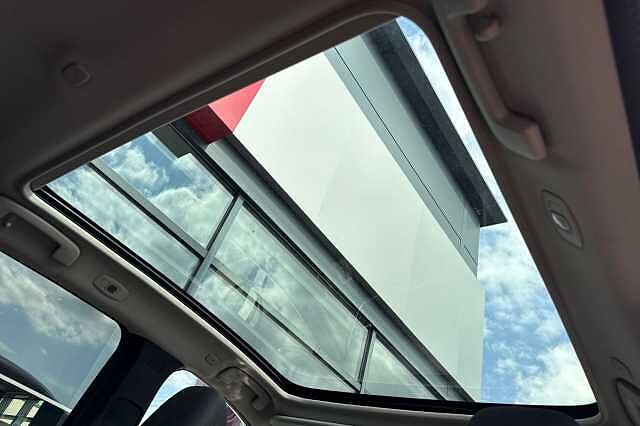 Nissan Qashqai 1.5 e-POWER (190ps) N-Connecta [Glass Roof]