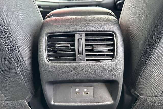 Nissan Qashqai 1.5 e-POWER (190ps) N-Connecta [Glass Roof]