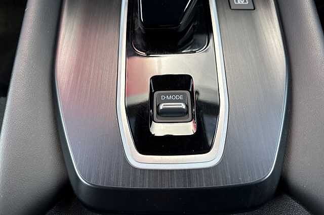 Nissan Qashqai 1.5 e-POWER (190ps) N-Connecta [Glass Roof]